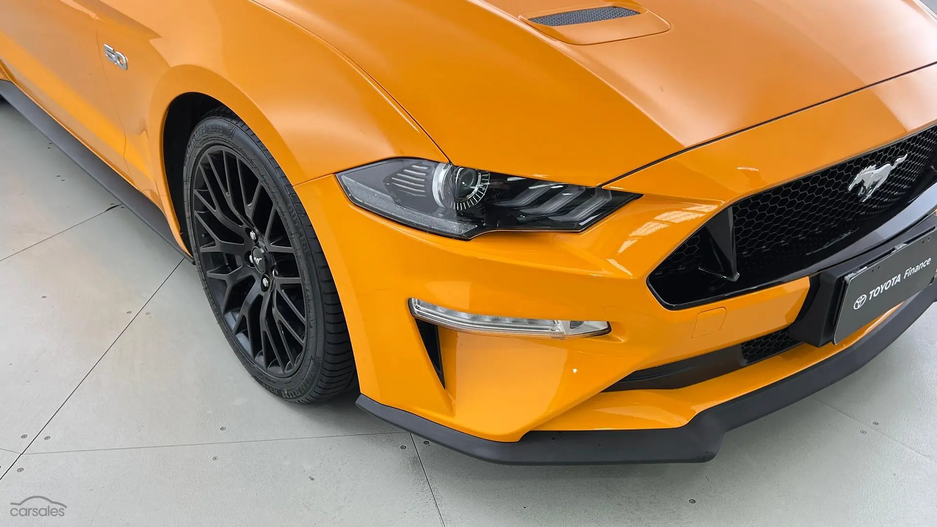 2019 Ford Mustang Image 10