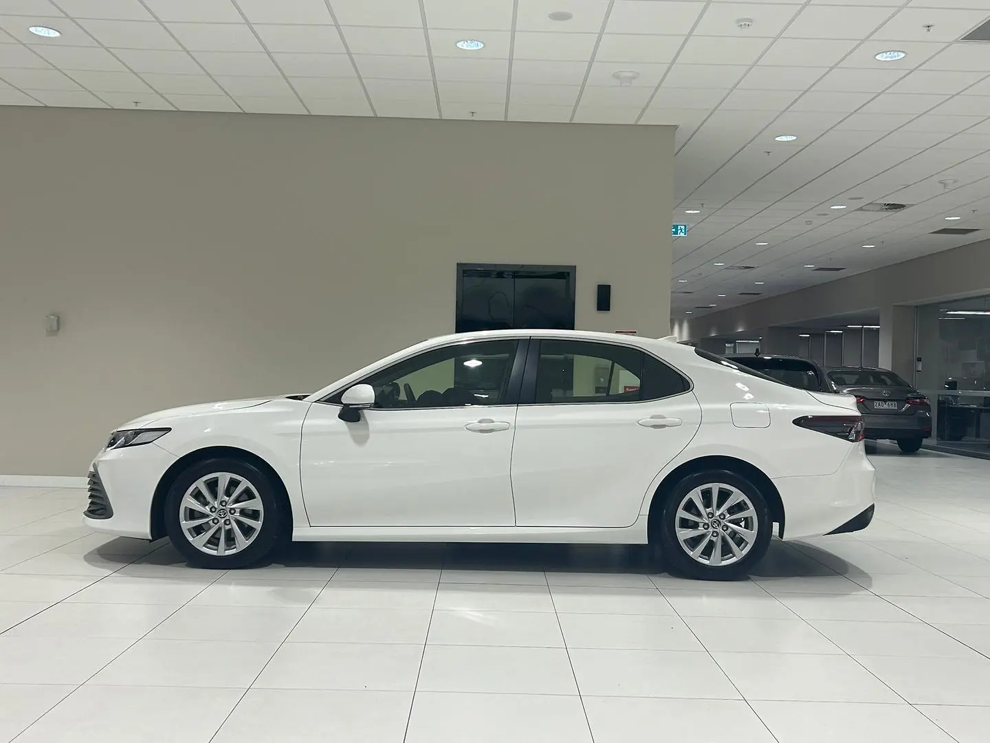 2024 Toyota Camry Gallery Image 6