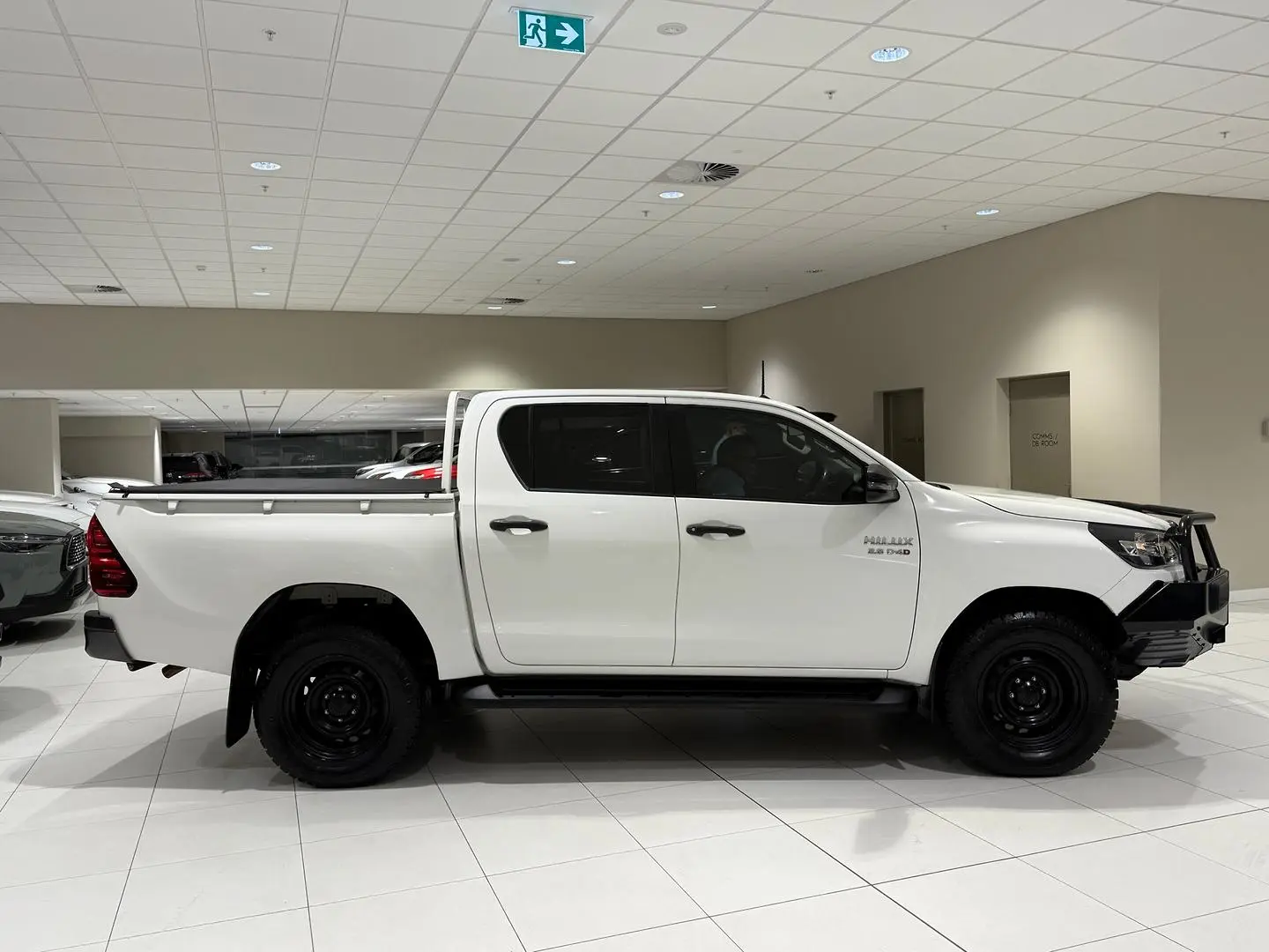 2021 Toyota Hilux Gallery Image 2