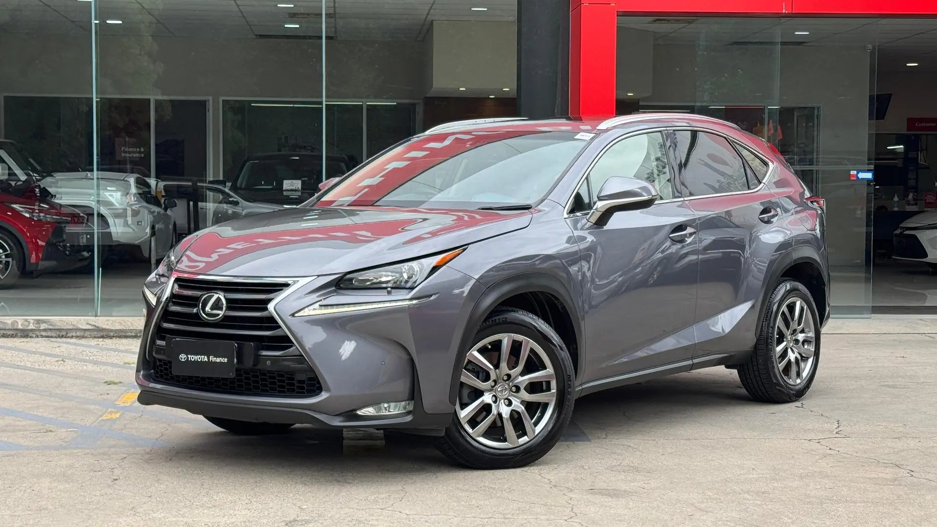 2016 Lexus Nx Gallery Image 10