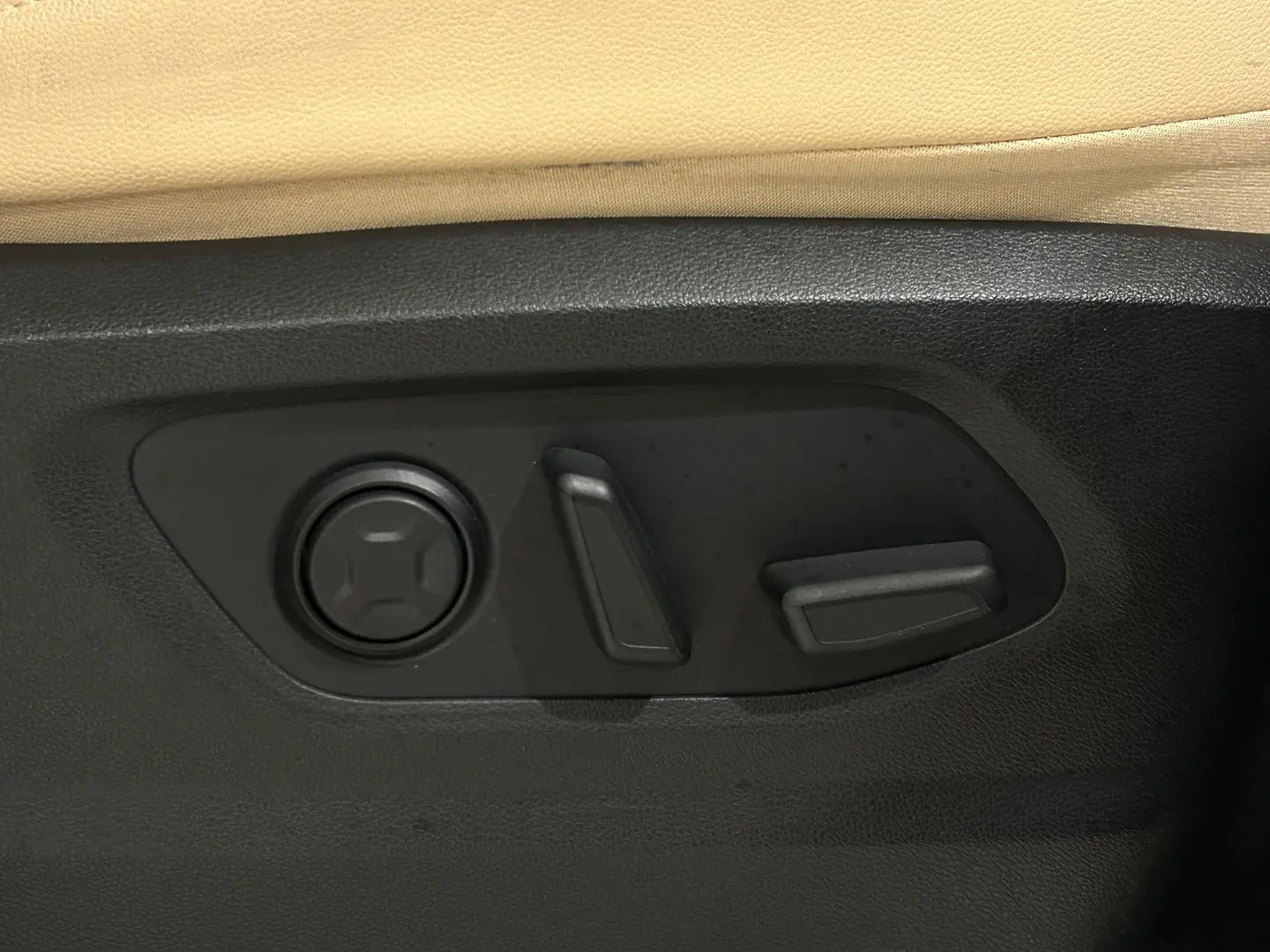 2021 Hyundai STARIA Gallery Image 29