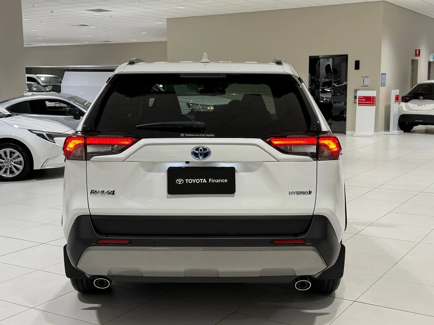 2024 Toyota RAV4 Gallery Image 9