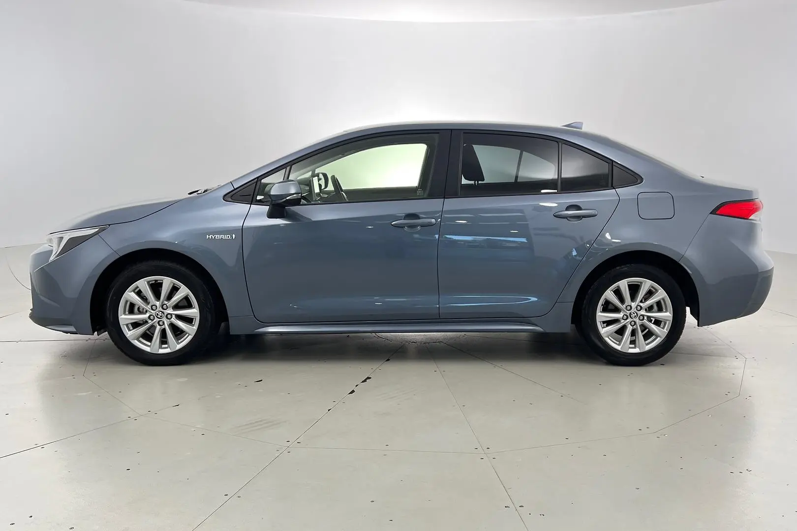 2024 Toyota Corolla Gallery Image 8