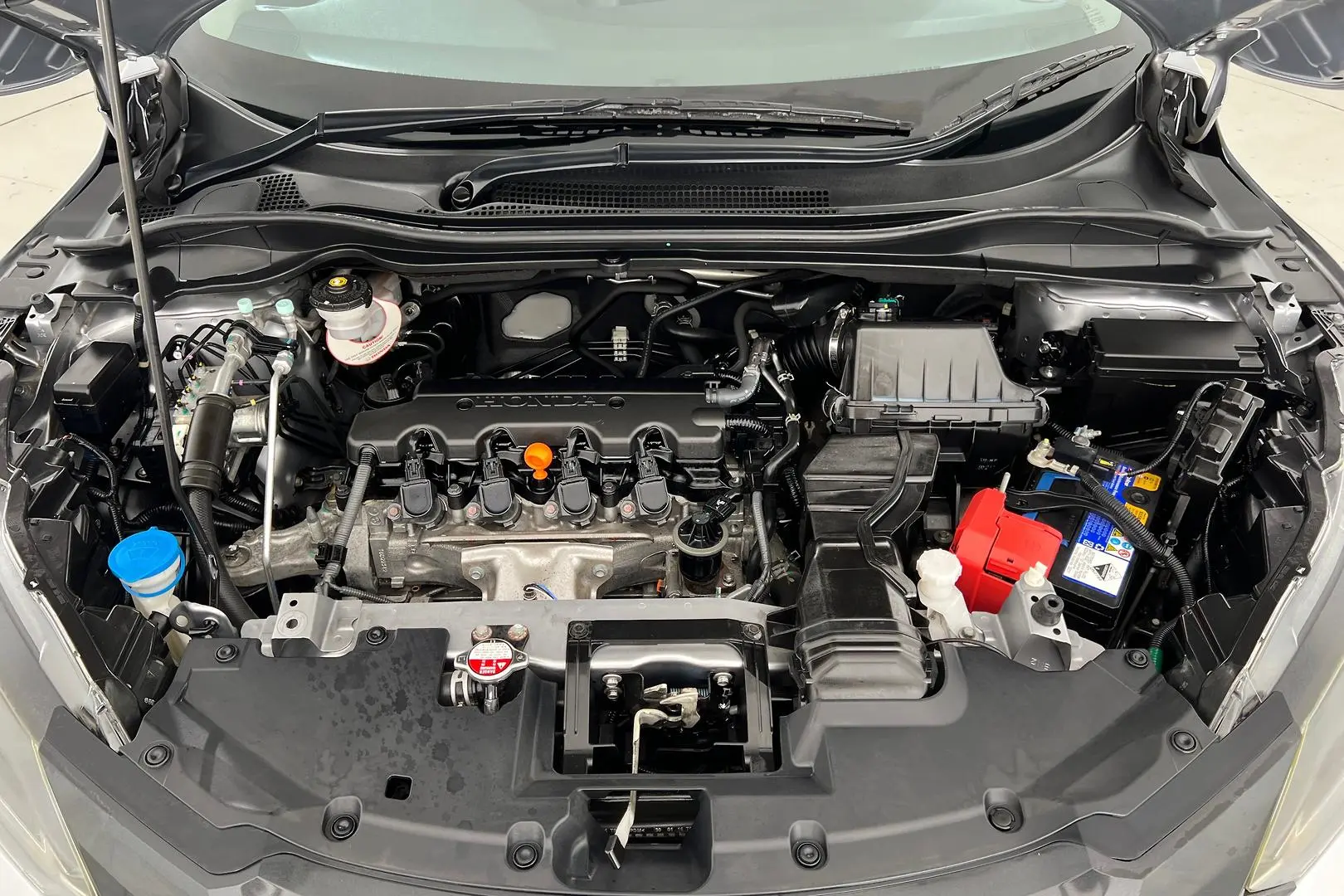 2016 Honda HR-V Gallery Image 22