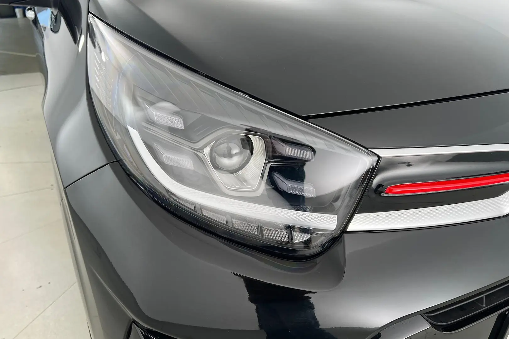 2023 Kia Picanto Gallery Image 2