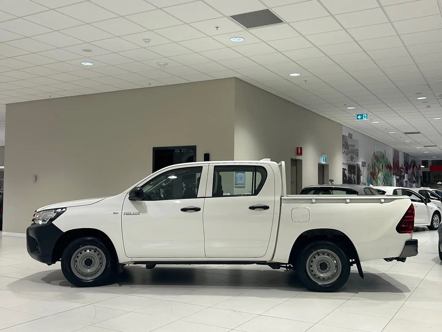 2021 Toyota Hilux Gallery Image 5