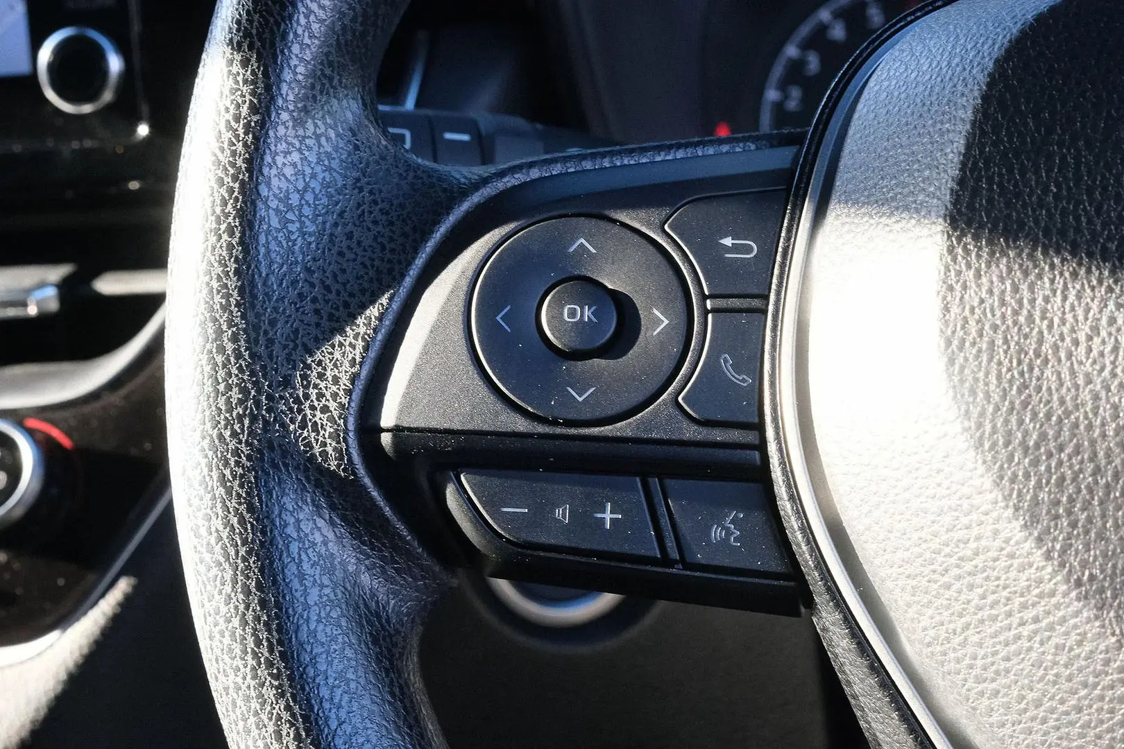 2020 Toyota Corolla Gallery Image 15