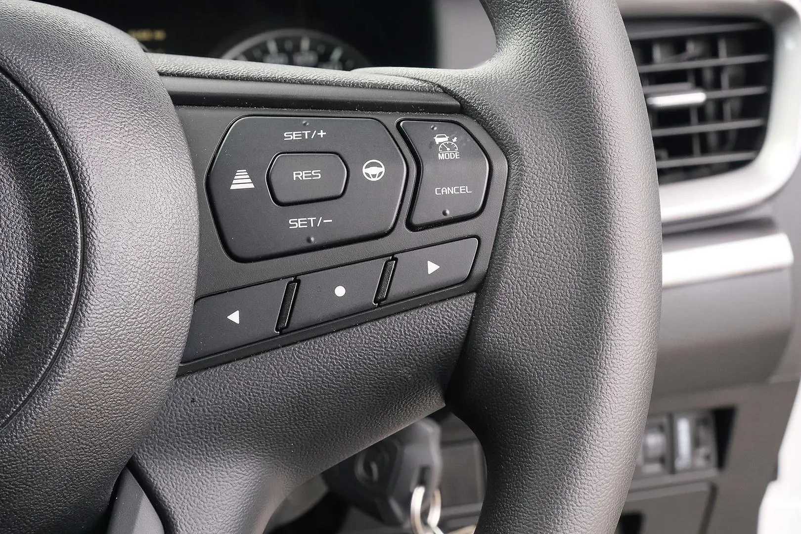 2024 Mazda BT-50 Gallery Image 11