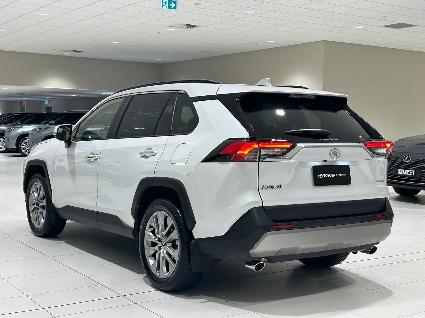 2024 Toyota RAV4 Gallery Image 8