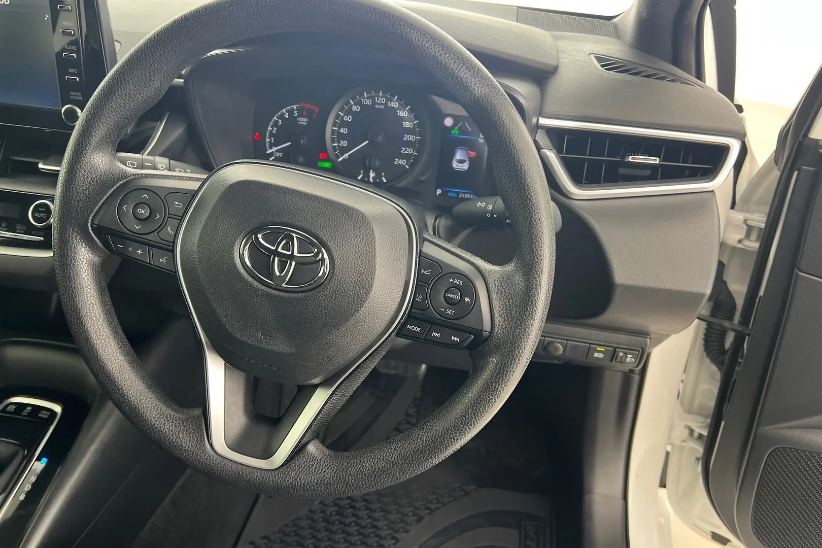 2019 Toyota Corolla Gallery Image 12