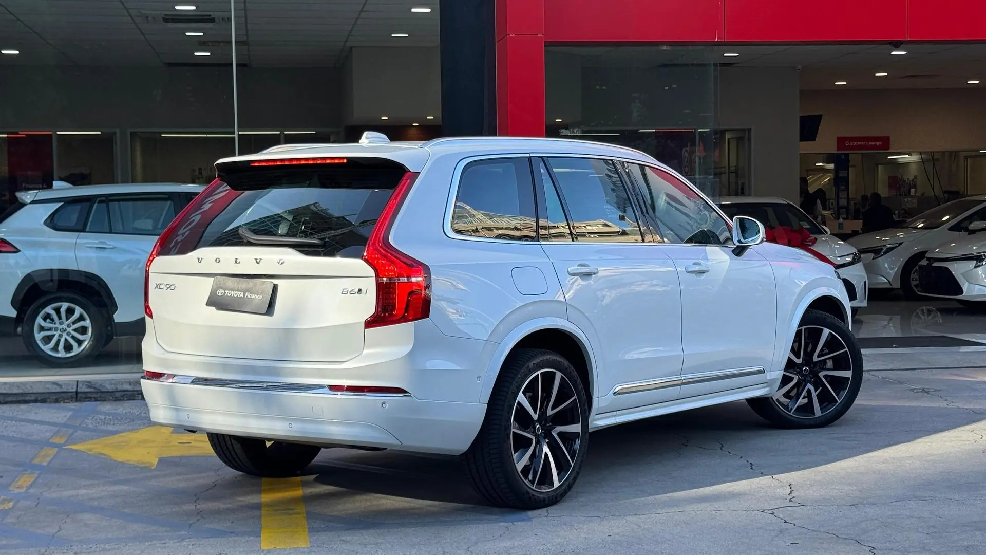 2023 Volvo Xc90 Gallery Image 7