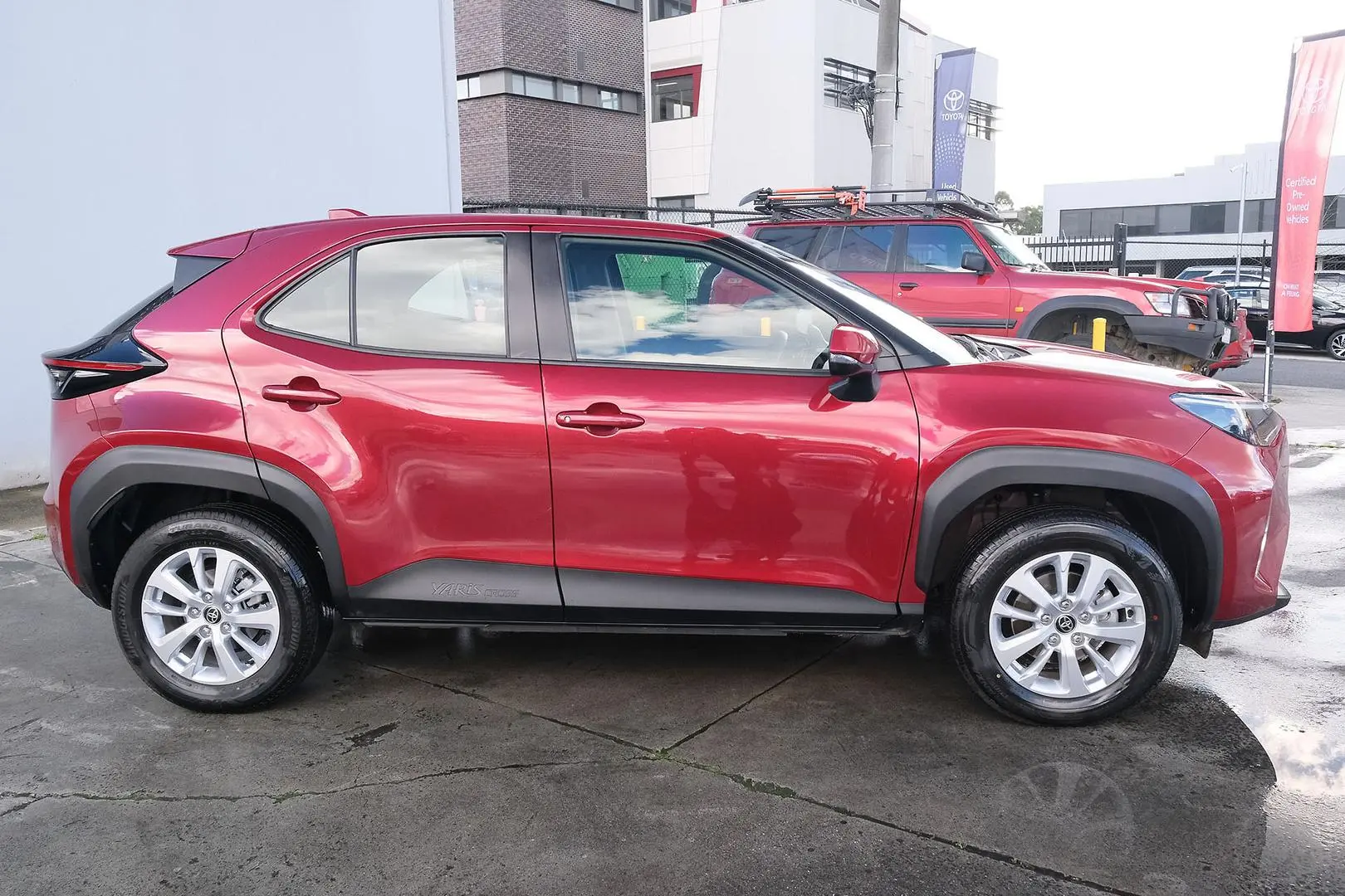 2022 Toyota Yaris Cross Gallery Image 5