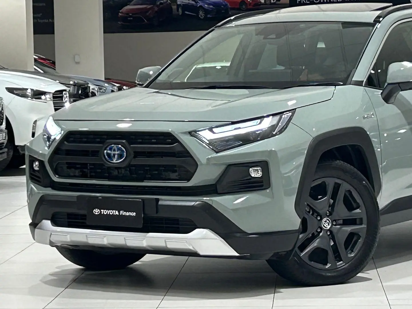 2024 Toyota RAV4 Gallery Image 7