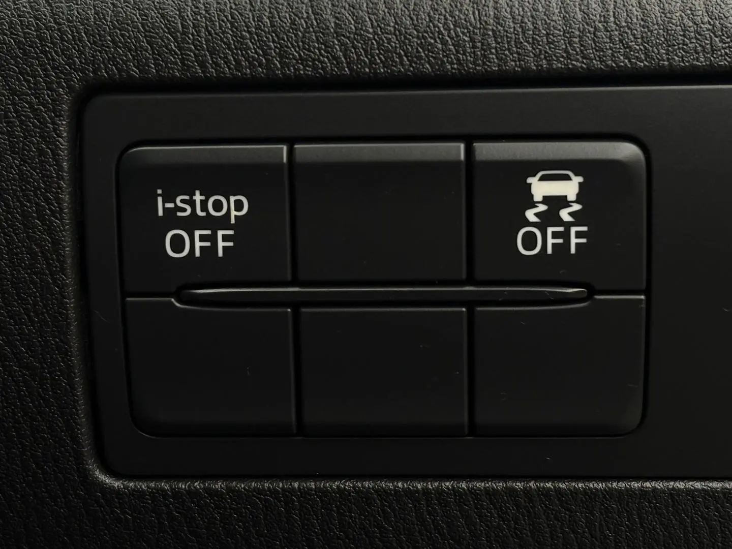 2017 Mazda 3 Gallery Image 19