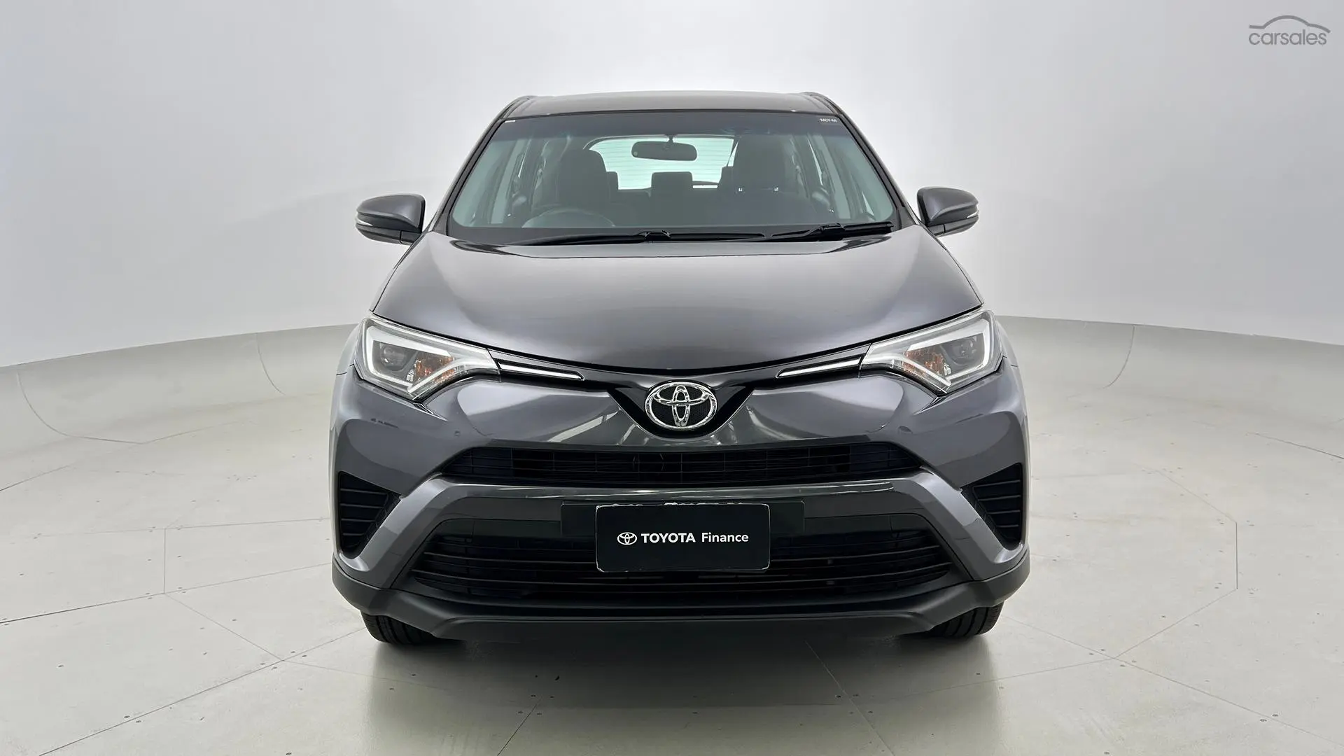 2017 Toyota RAV4 Image 8