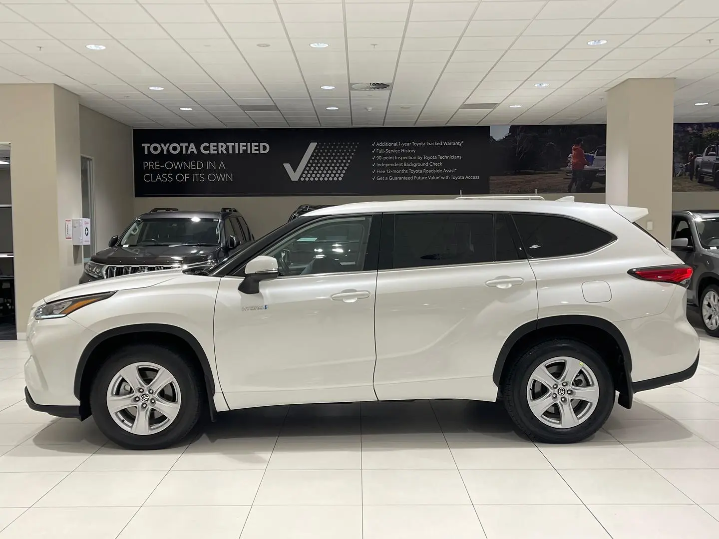 2022 Toyota Kluger Gallery Image 6