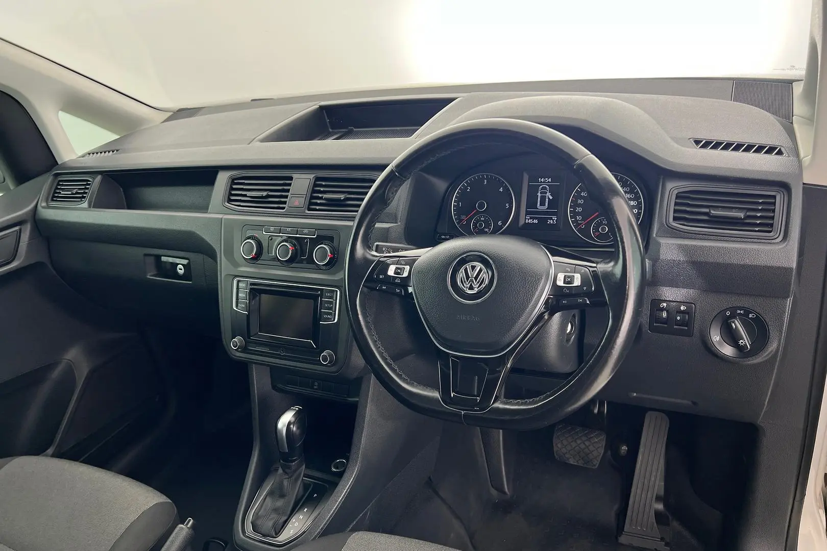 2018 Volkswagen Caddy Gallery Image 12