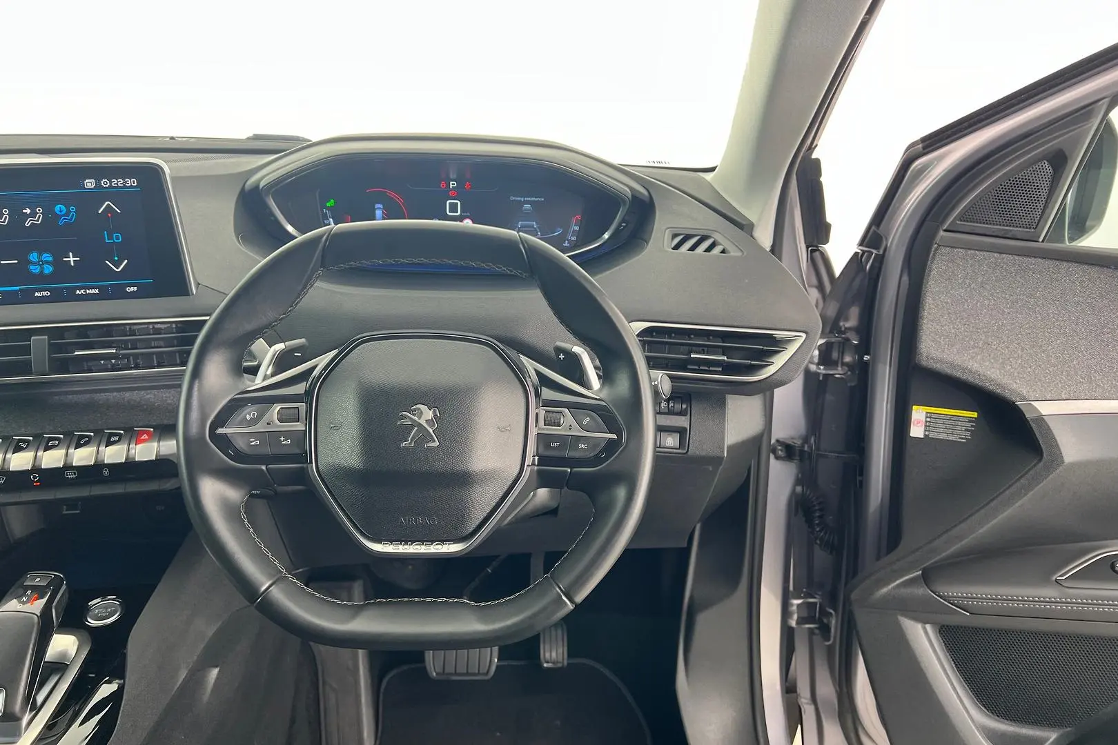 2018 Peugeot 5008 Gallery Image 21