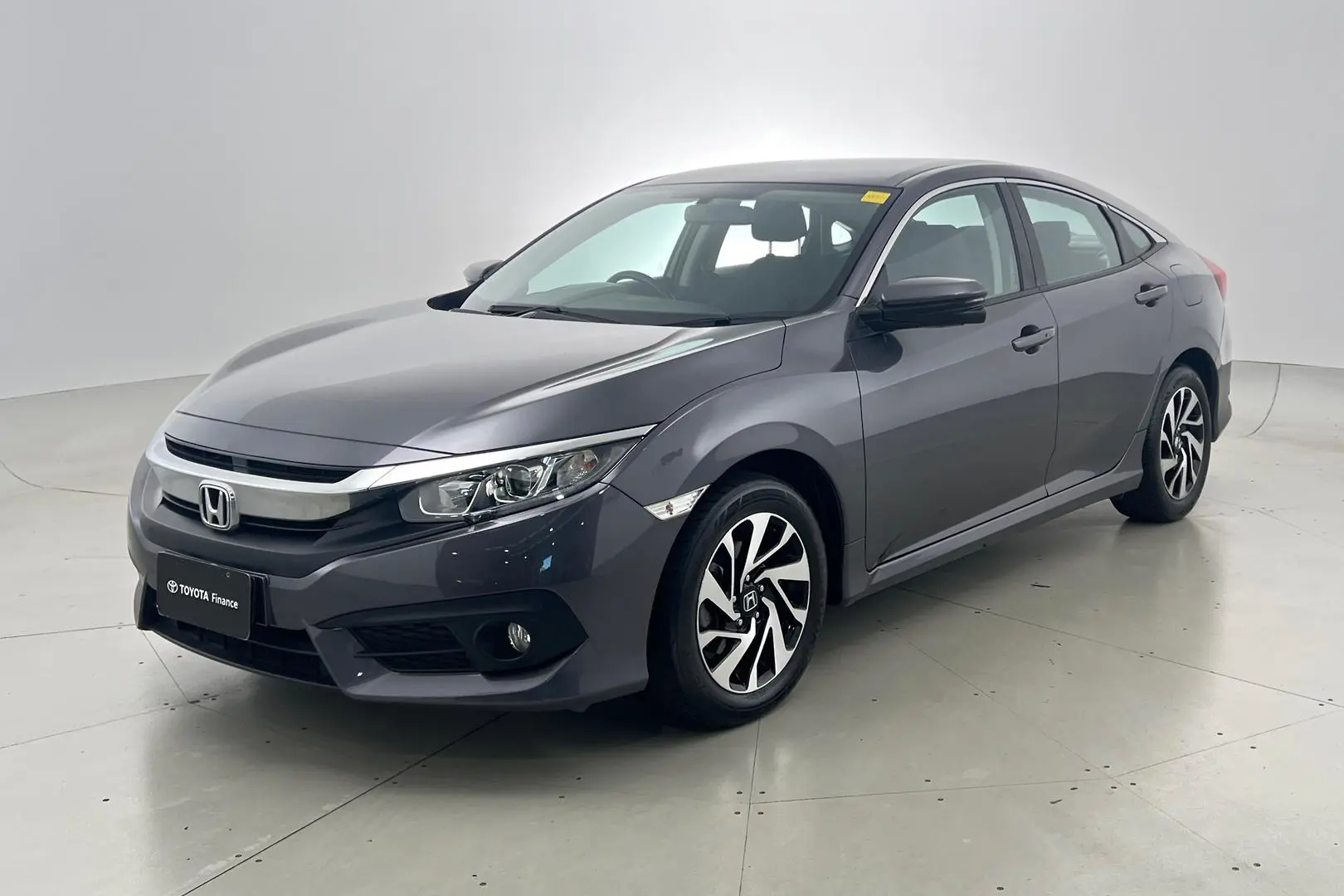 2018 Honda Civic Gallery Image 9