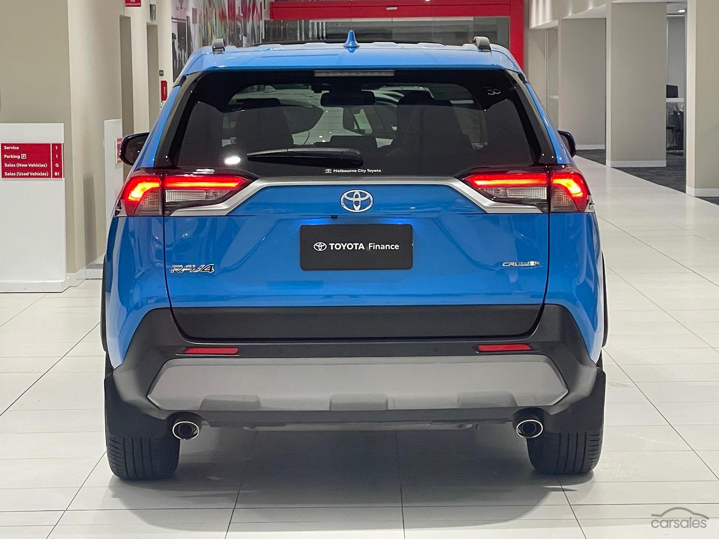 2020 Toyota Rav4 Gallery Image 8