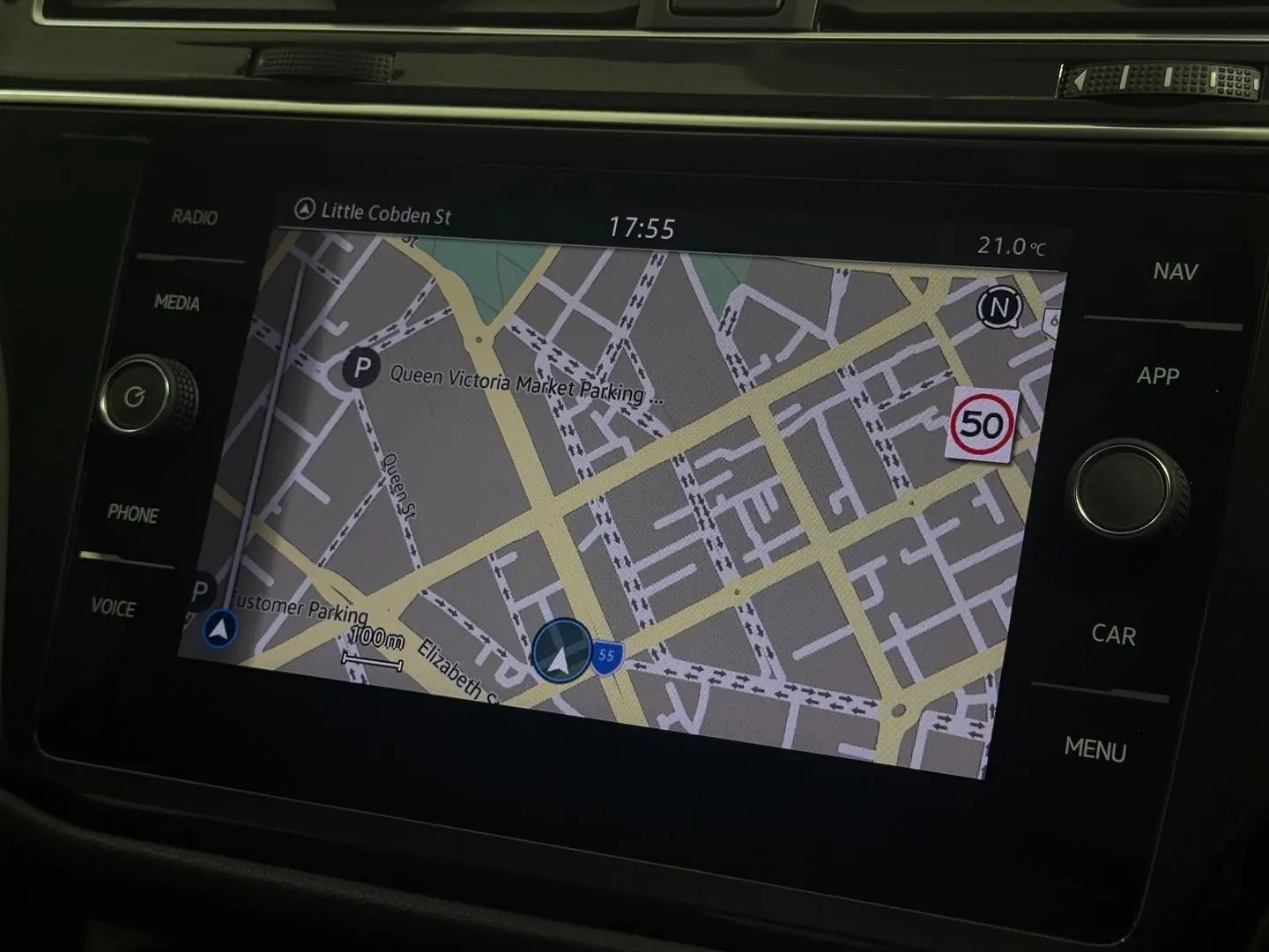 2022 Volkswagen Tiguan Gallery Image 17