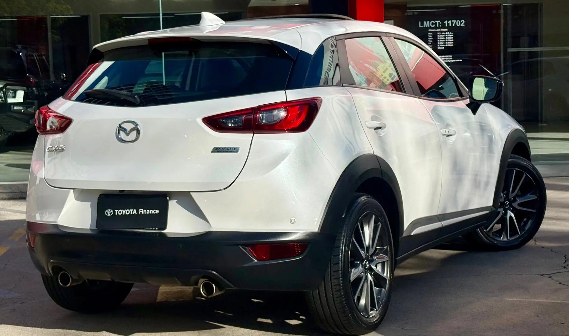 2016 Mazda CX-3 Gallery Image 4