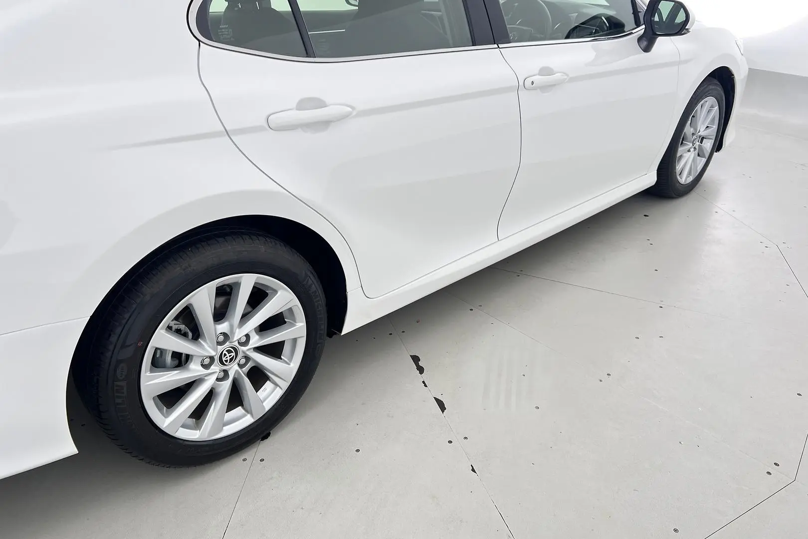2024 Toyota Camry Gallery Image 9