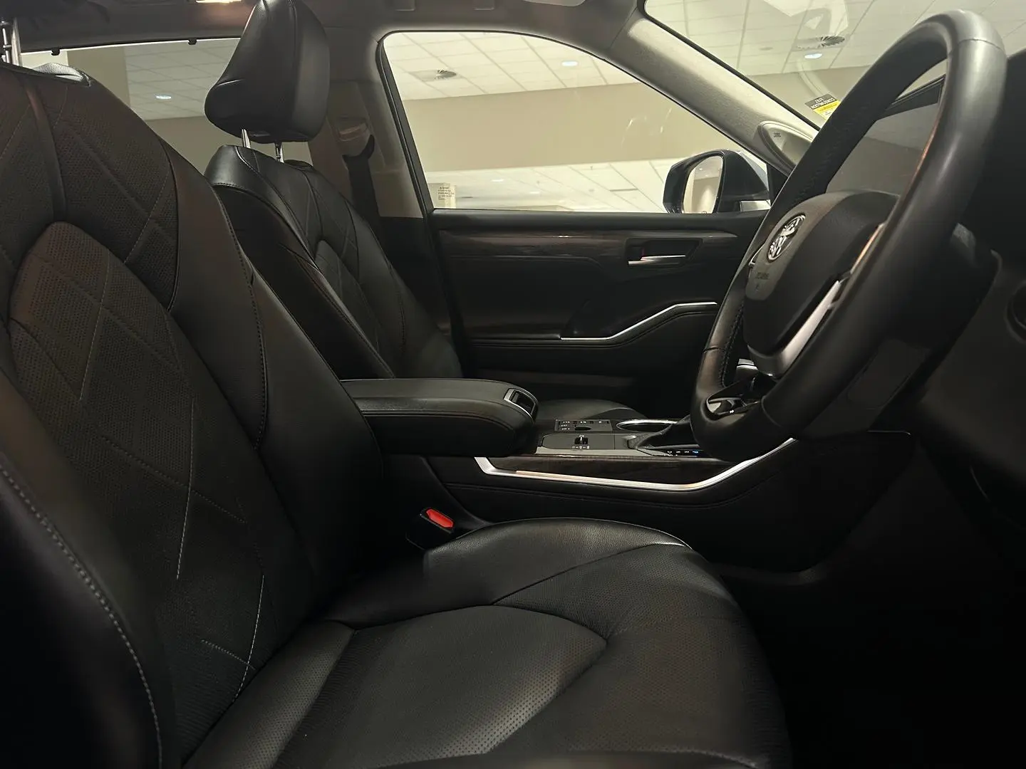 2023 Toyota Kluger Gallery Image 12