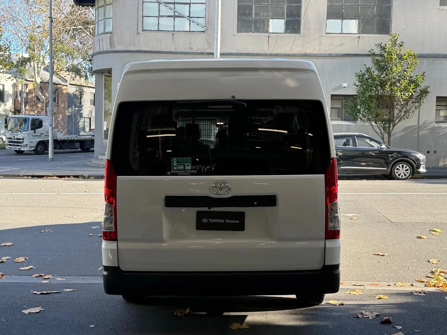 2020 Toyota Hiace Gallery Image 9