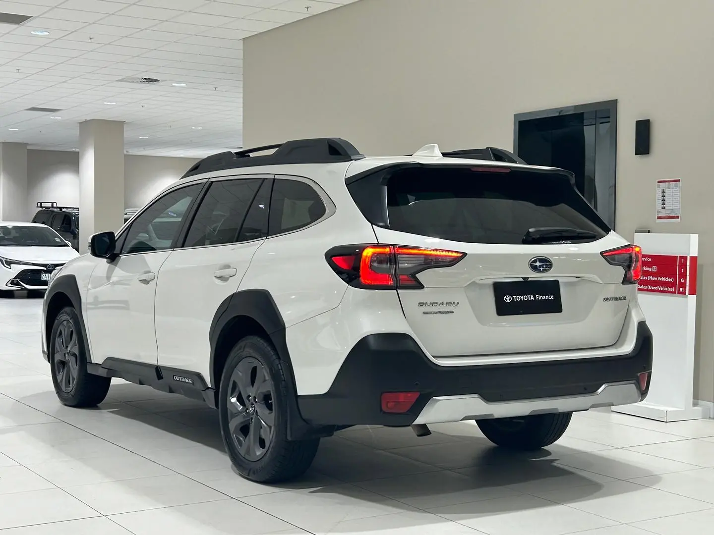 2022 Subaru Outback Gallery Image 8