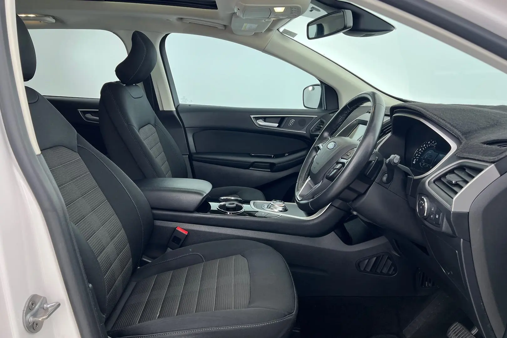 2019 Ford Endura Gallery Image 14