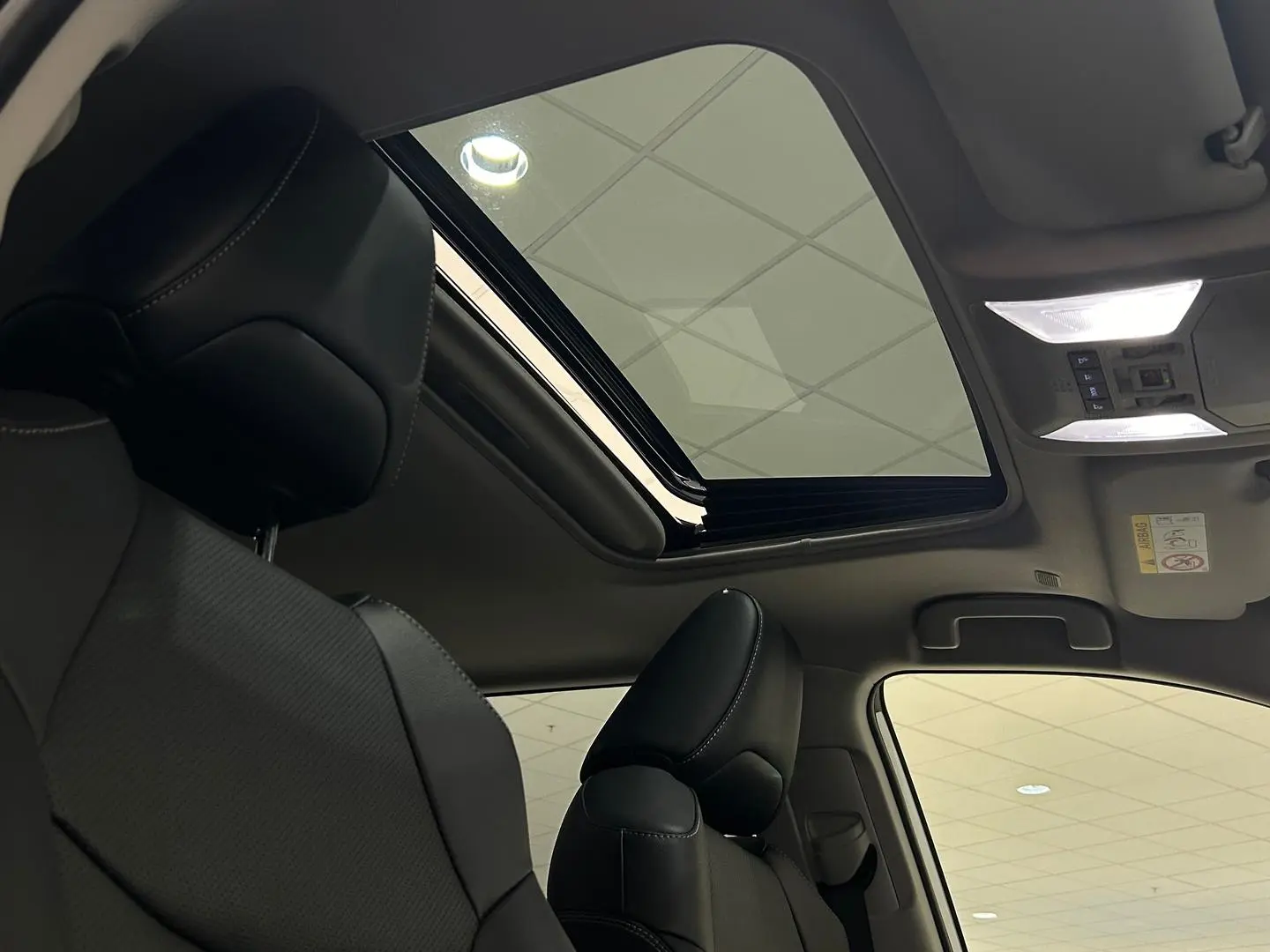 2024 Toyota RAV4 Gallery Image 21