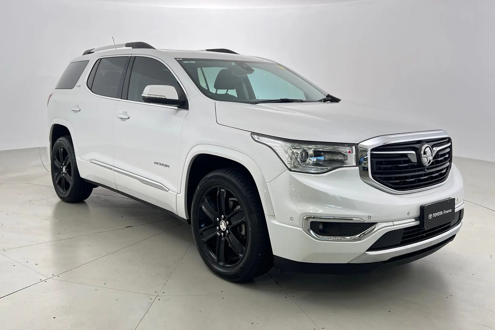 2019 Holden Acadia Gallery Image 1