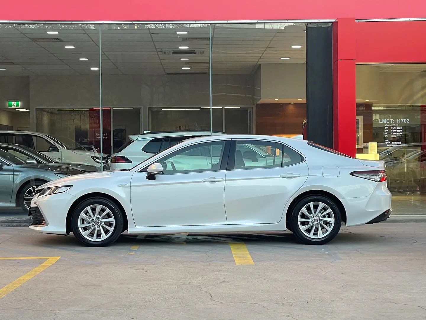 2022 Toyota Camry Gallery Image 5