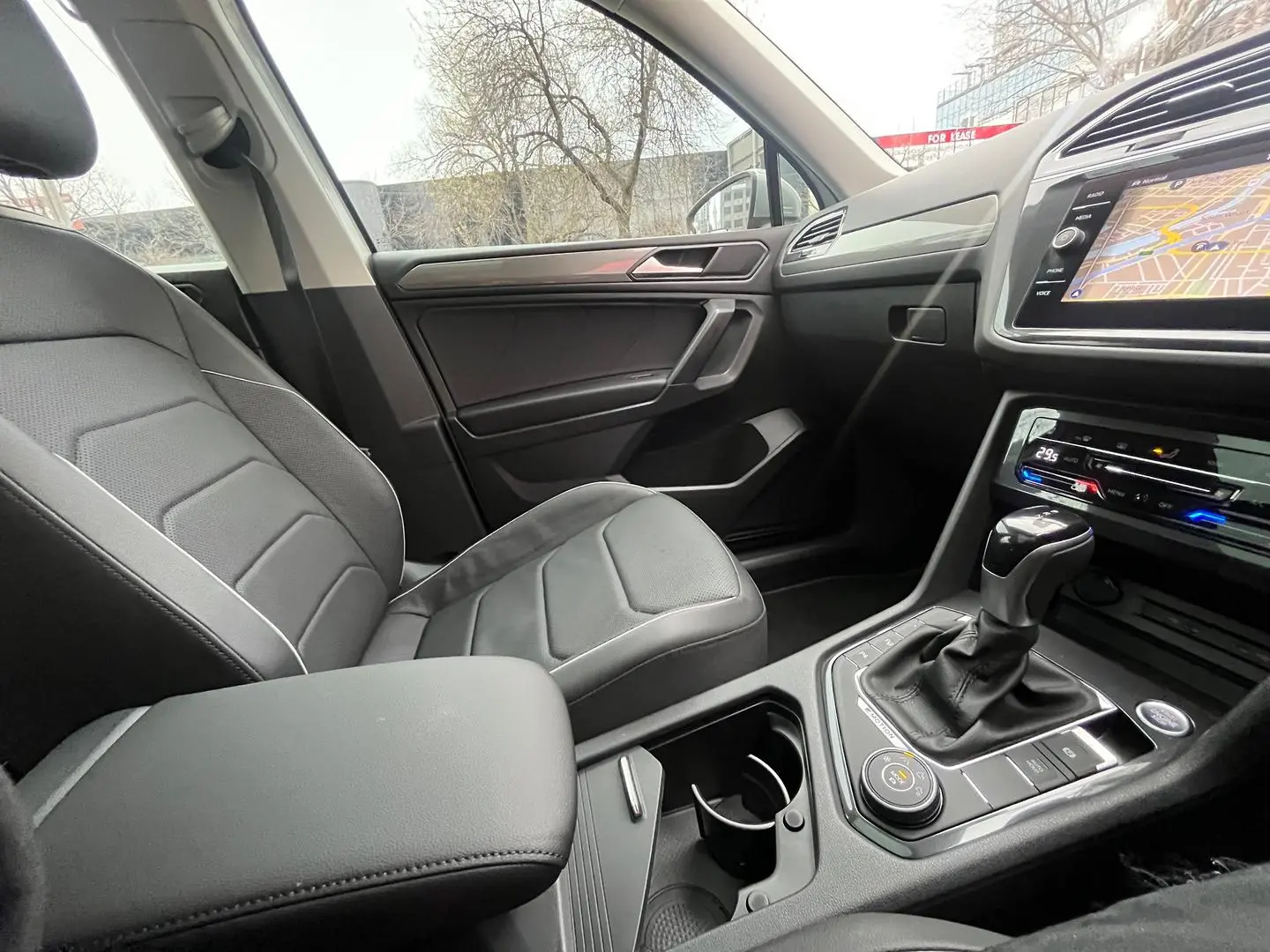 2023 Volkswagen Tiguan Gallery Image 25