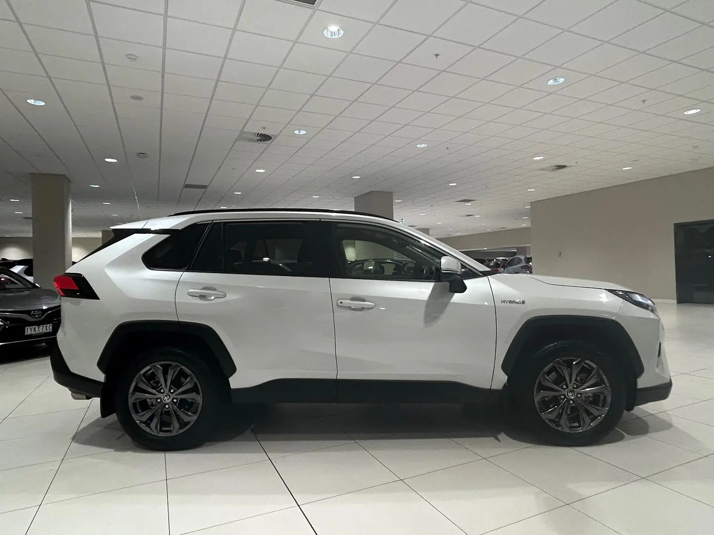 2024 Toyota RAV4 Gallery Image 2