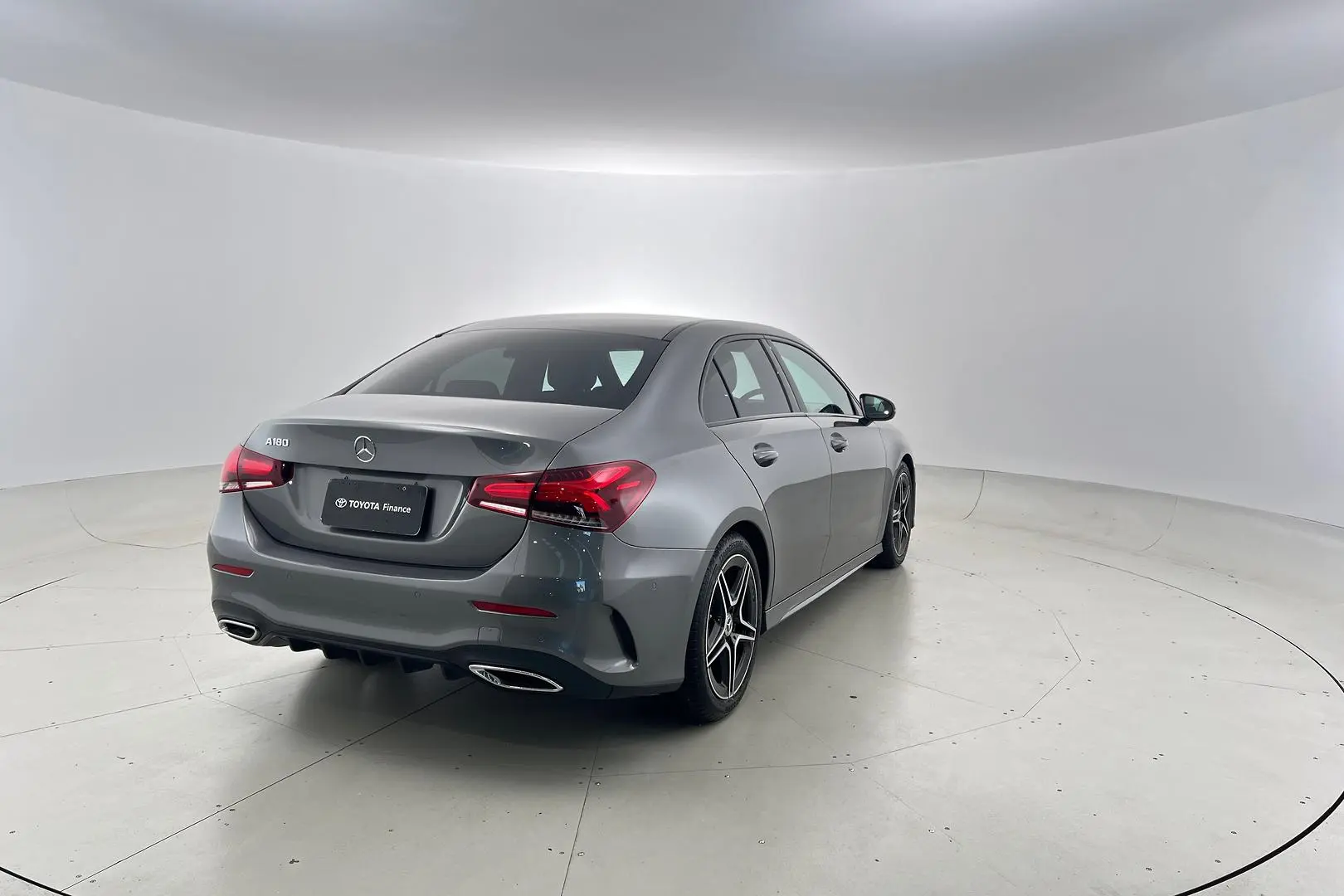 2022 Mercedes-Benz A-Class Gallery Image 5