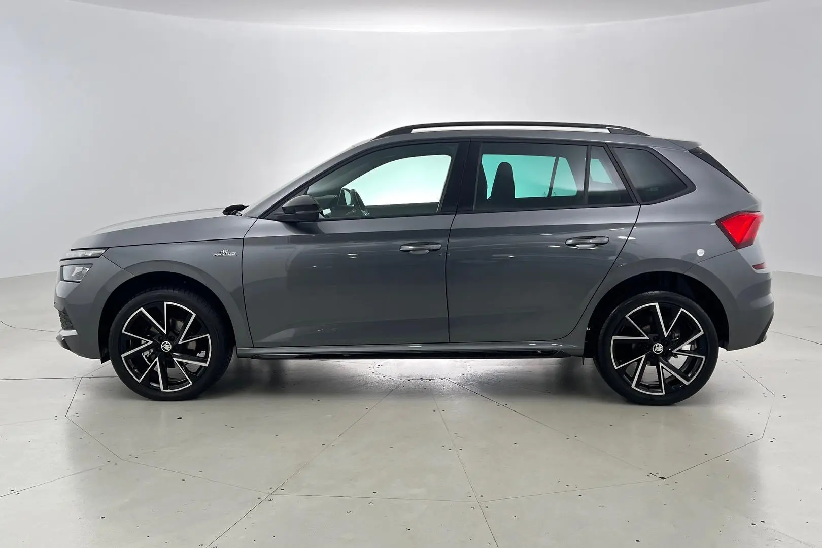 2022 SKODA Kamiq Gallery Image 8