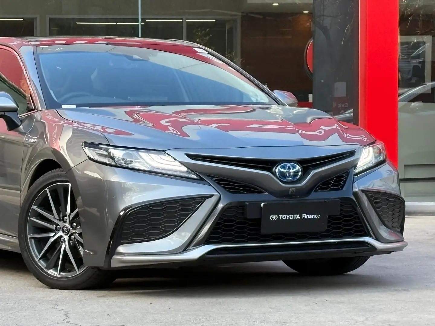 2023 Toyota Camry Gallery Image 4