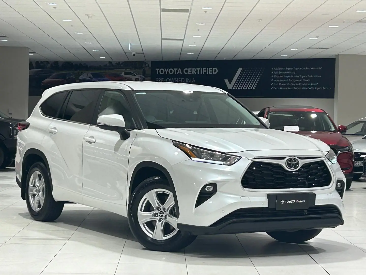 2024 Toyota Kluger Gallery Image 1