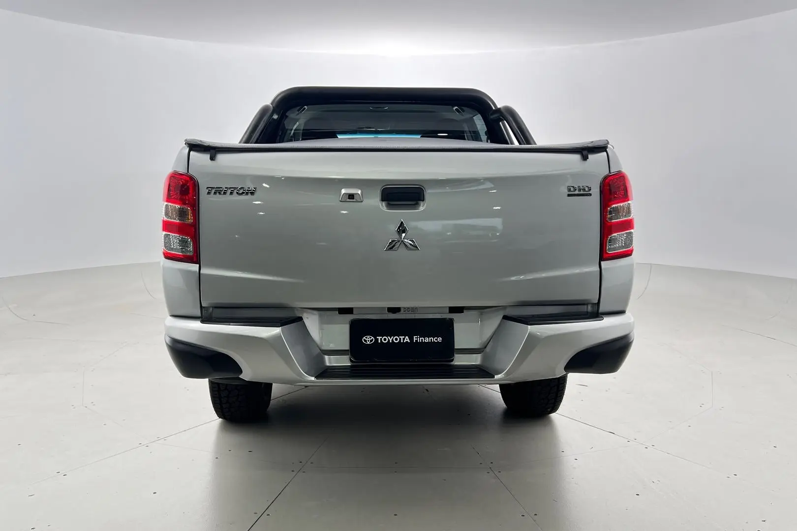 2018 Mitsubishi Triton Gallery Image 6