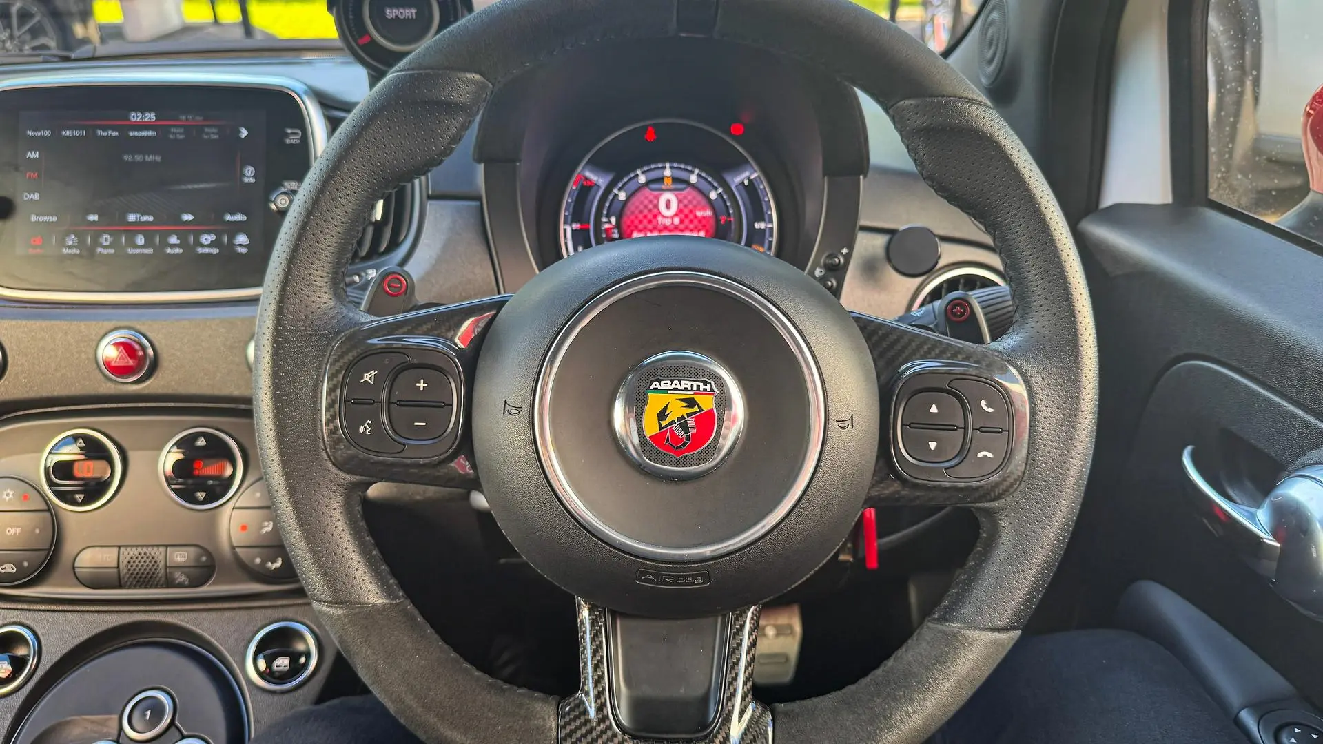 2021 Abarth 595 Image 22