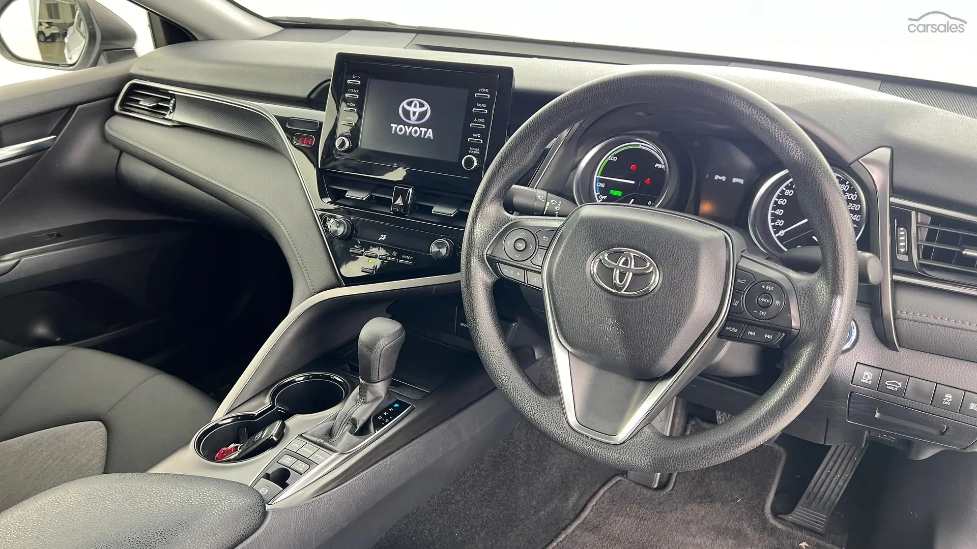 2022 Toyota Camry Image 11