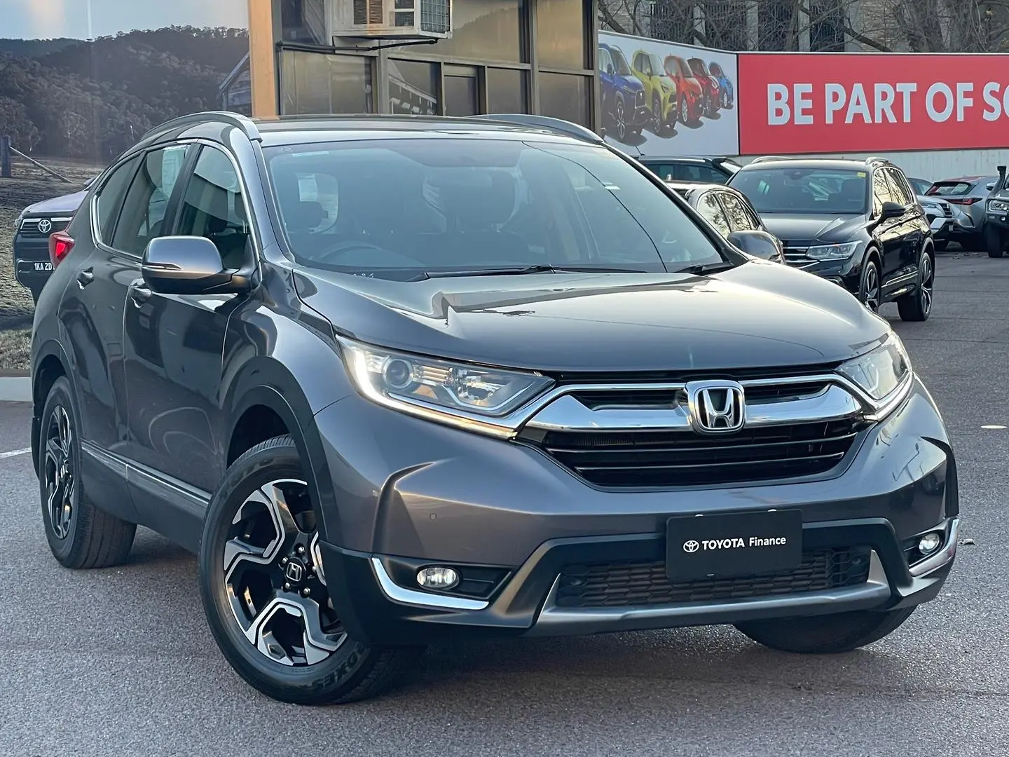 2018 Honda CR-V Gallery Image 1