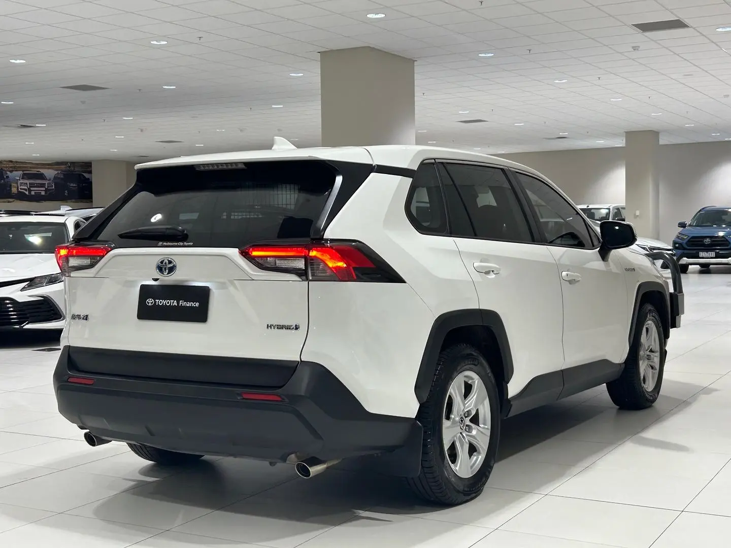 2021 Toyota RAV4 Gallery Image 10