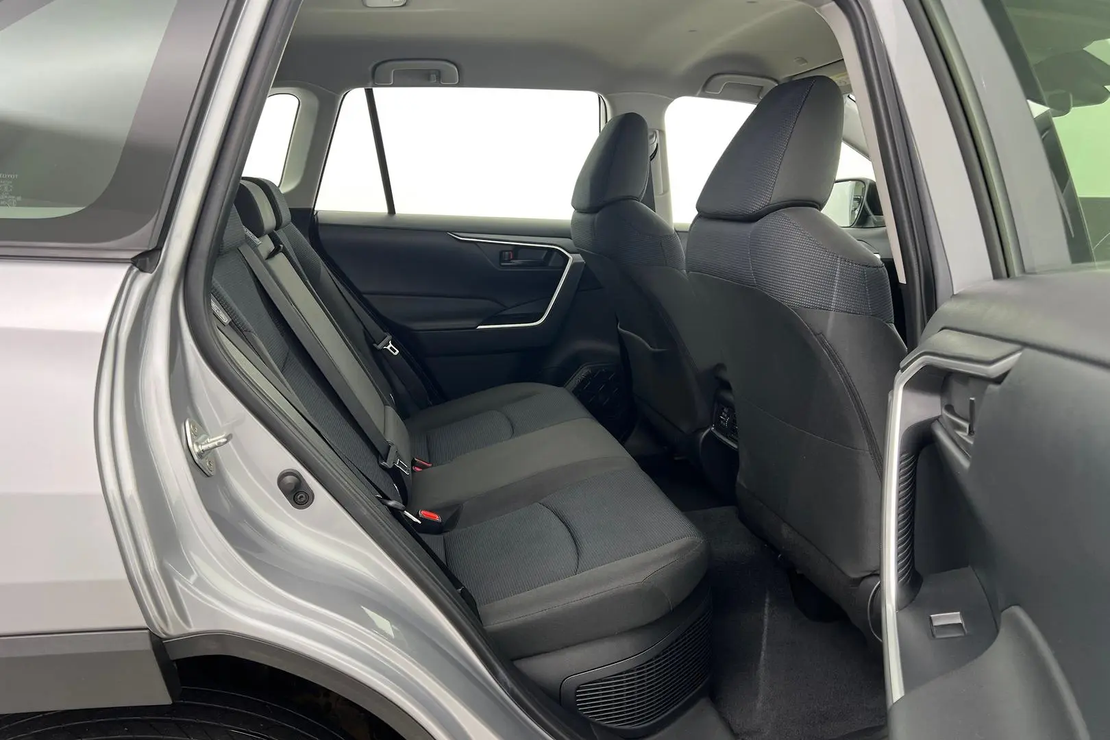 2024 Toyota RAV4 Gallery Image 10
