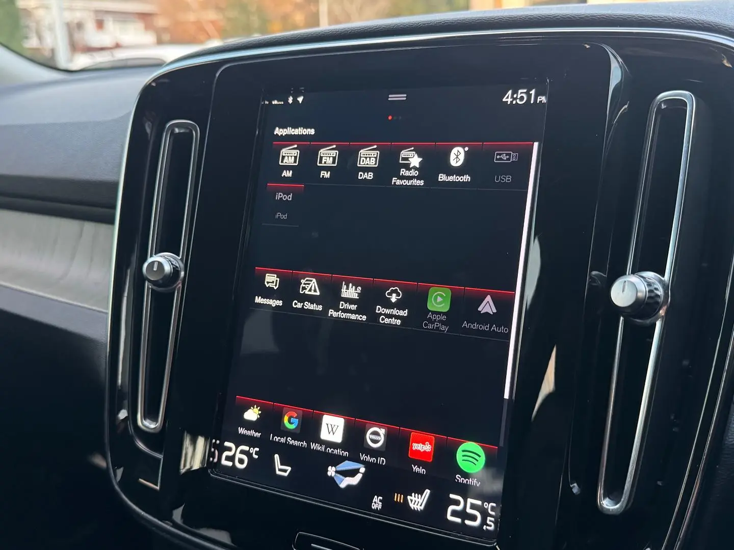 2018 Volvo XC40 Gallery Image 18