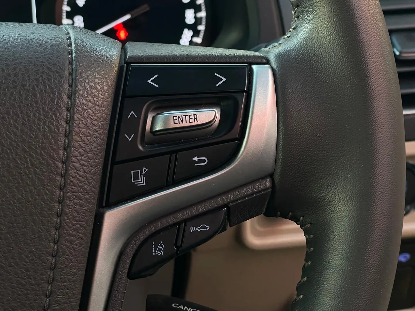 2023 Toyota Landcruiser Prado Gallery Image 25