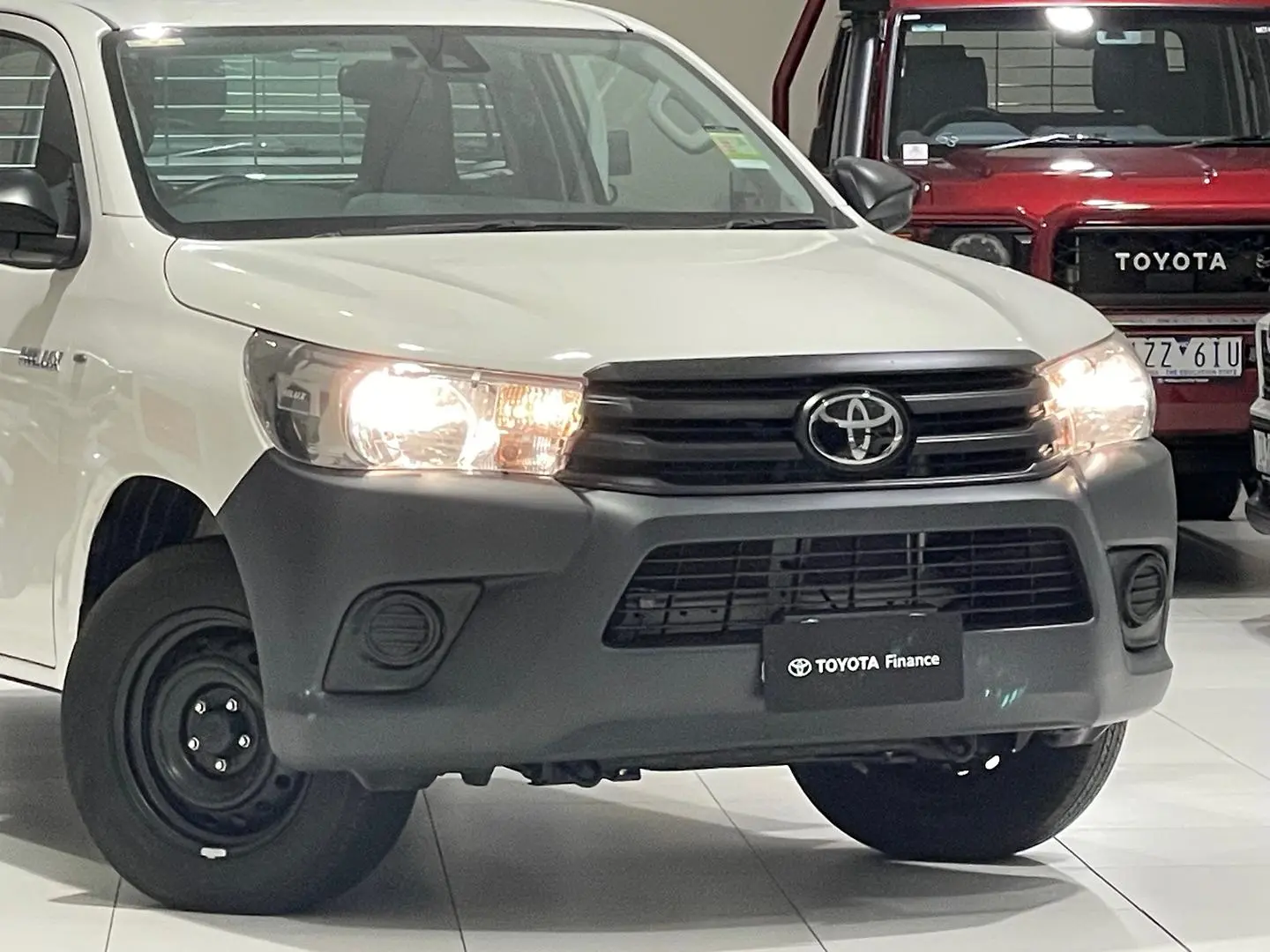 2023 Toyota Hilux Gallery Image 3