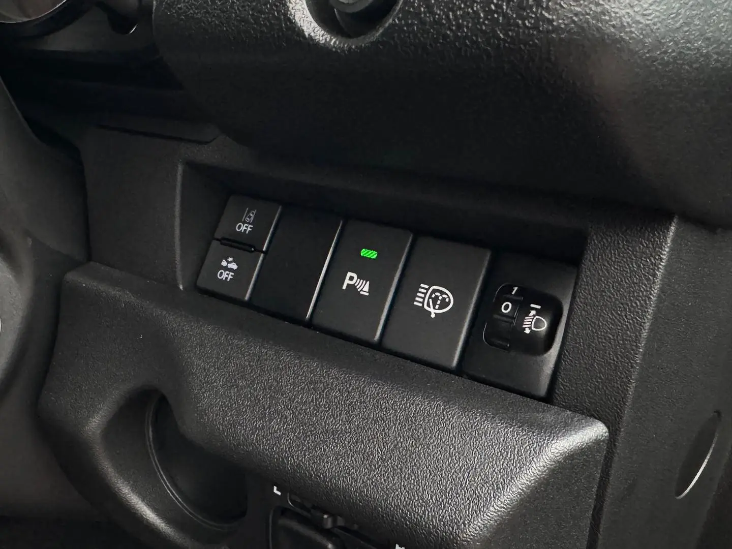 2024 Suzuki Jimny Gallery Image 14